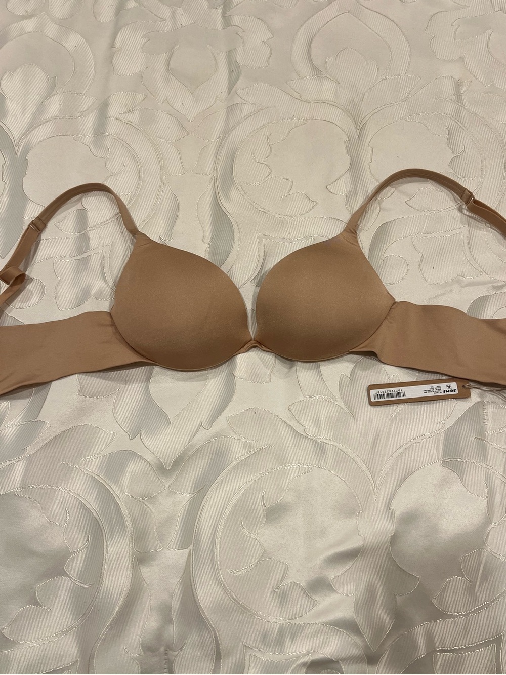 SKIMS ultimate push up bra- Smooth Seamless Support